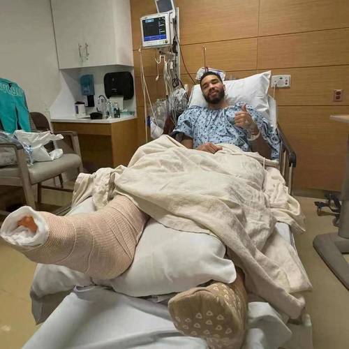 塔图姆：从倒下那刻起到之后几天 那段时间很煎熬 我至今记忆犹新