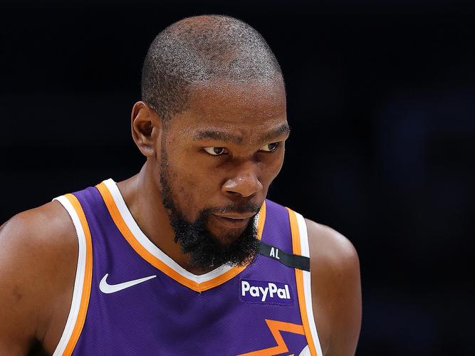 杜兰特:我的身体类型与球队适配 我能在进攻三威胁方面发挥作用