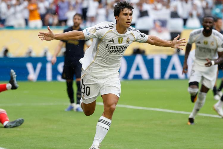 马卡：皇马青训小将时隔424天后伤愈复出，将重返皇马一线队训练