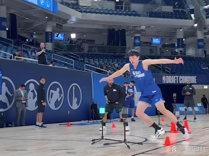 队记：不知为何克林根时间这么少 可能主帅想多考察一下杨瀚森