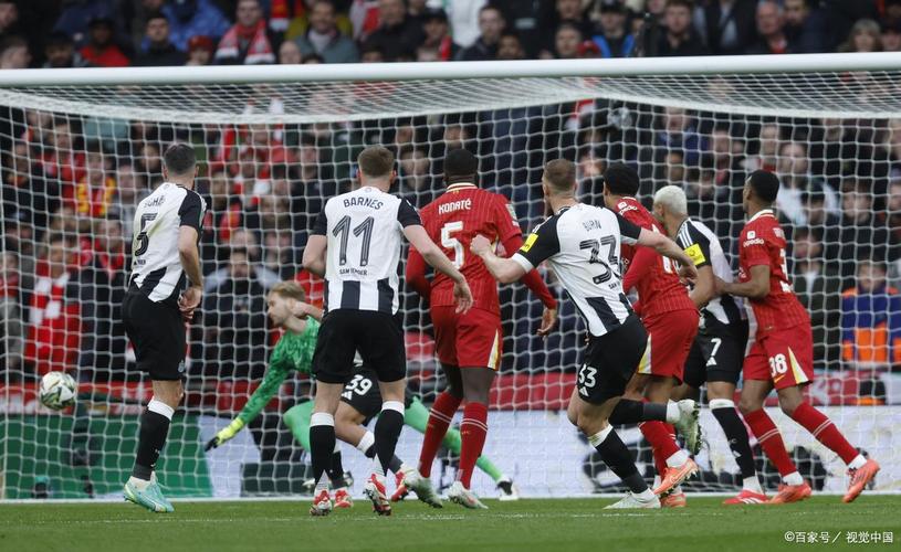 针尖对麦芒！勒沃库森连续37个德甲客场不败，拜仁主场8连胜