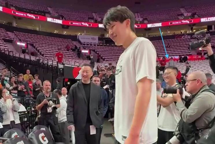 刘维伟：开拓者对杨瀚森的发展是很满意的 没想到球迷这么挑剔